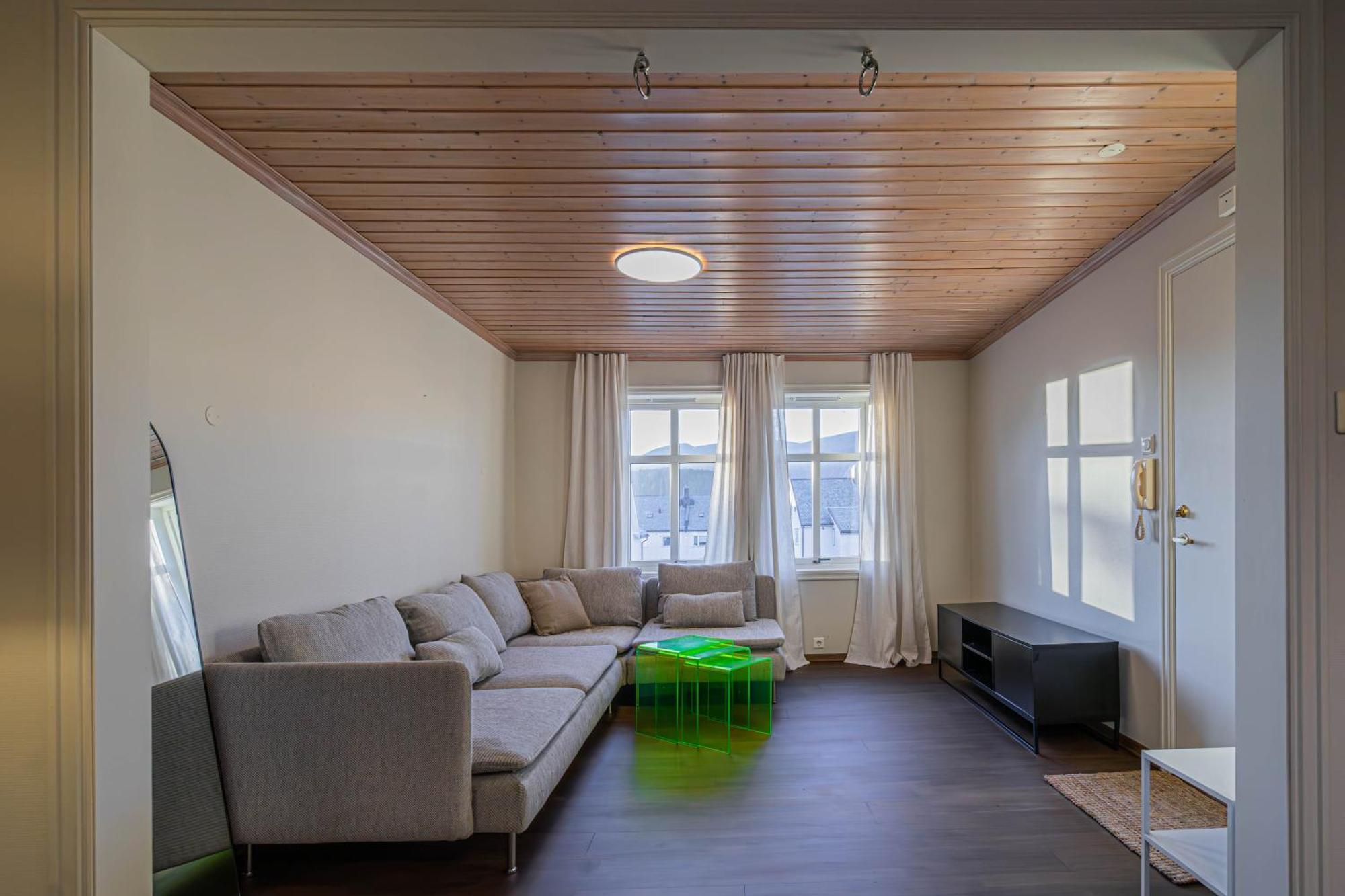 Charming And Bright Apartment In Alesund City Esterno foto